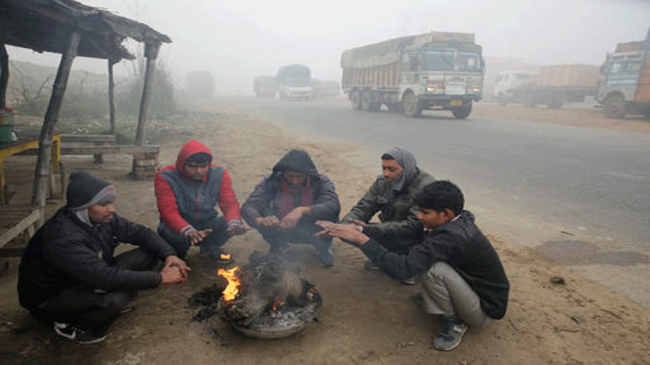 भीषण शीतलहर की चपेट में भरतपुर, आंगनबाड़ी केंद्रों में छुट्टी की घोषणा