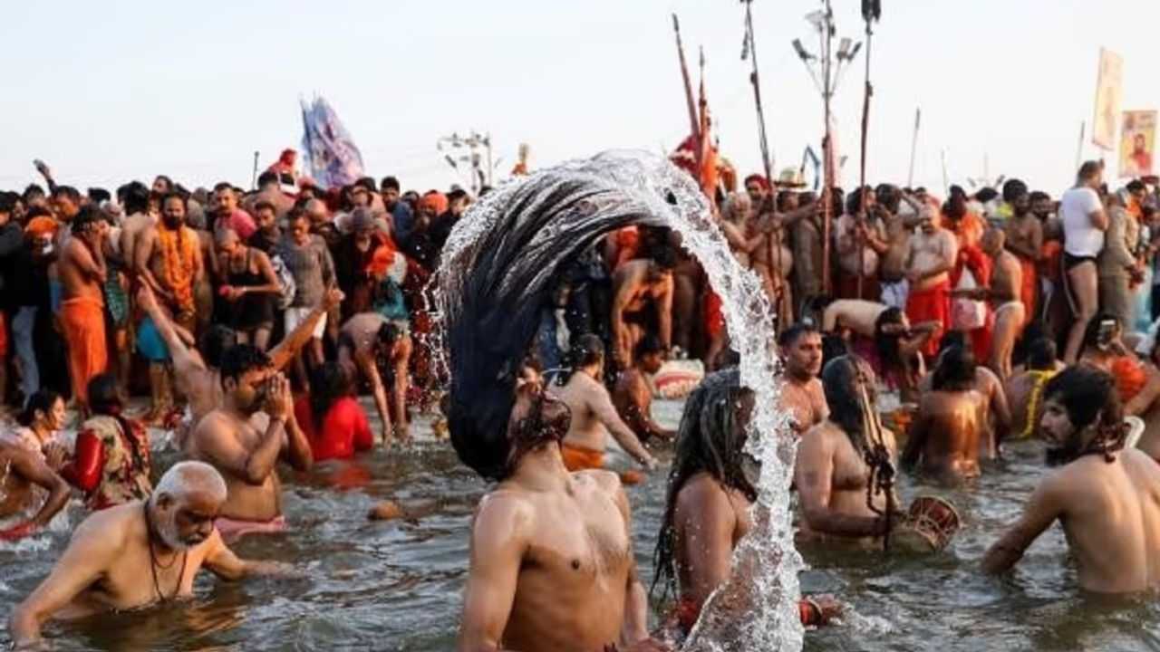 अगर आप भी करना चाहते हैं महाकुंभ में अमृत स्नान, जो जान लें शुभ मुहूर्त और तिथि