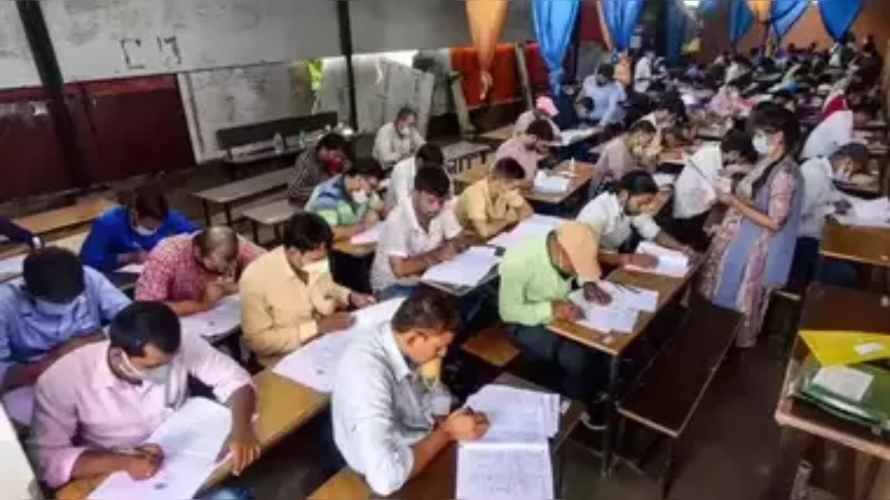 Bihar BPSC Exam: बिहार लोक सेवा आयोग की दोबारा परीक्षा शांतिपूर्ण ढंग से हुई समाप्त, विरोध जारी