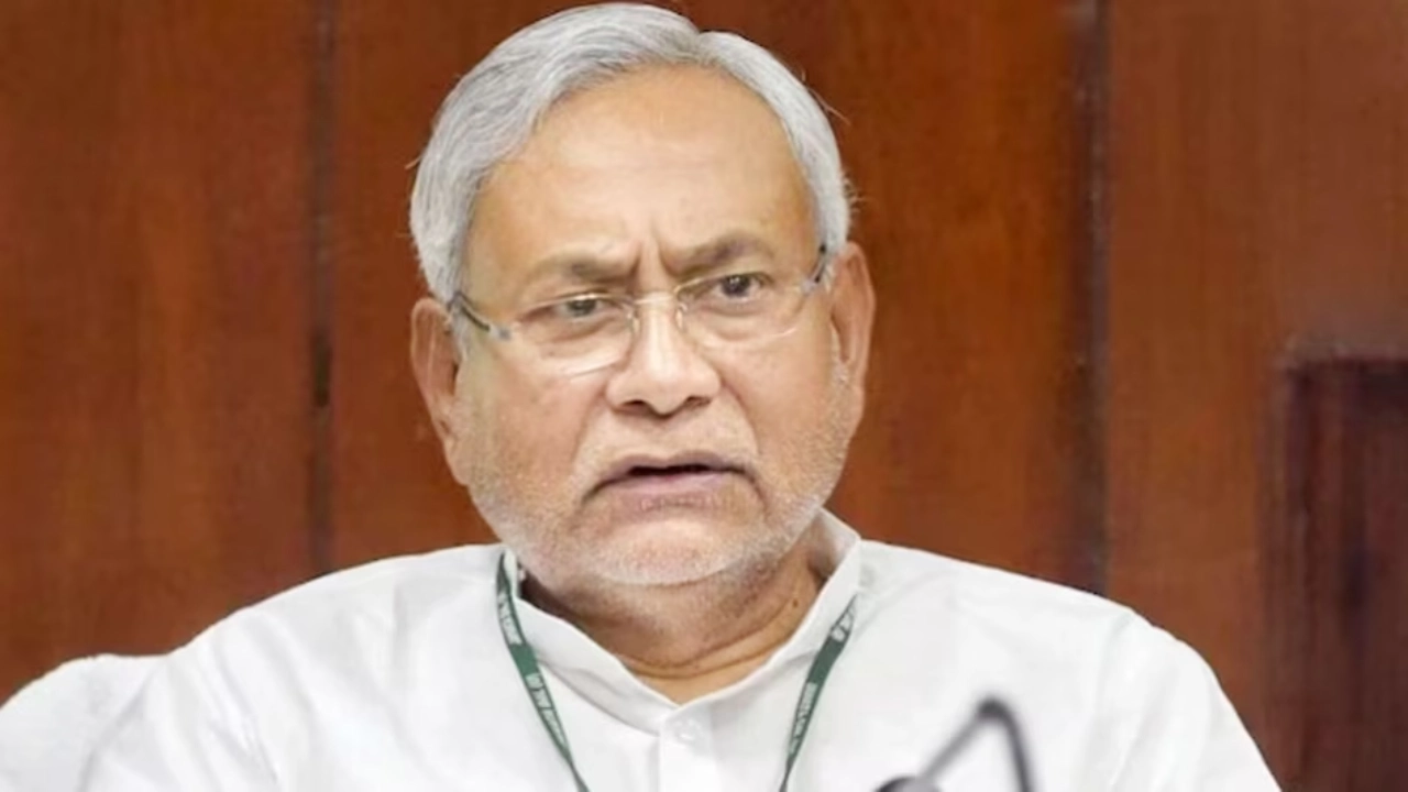 Bihar Government: बिहार सरकार ने धार्मिक न्यास पर्षद को किया भंग, क्यों लेना पड़ा ऐसा कदम?