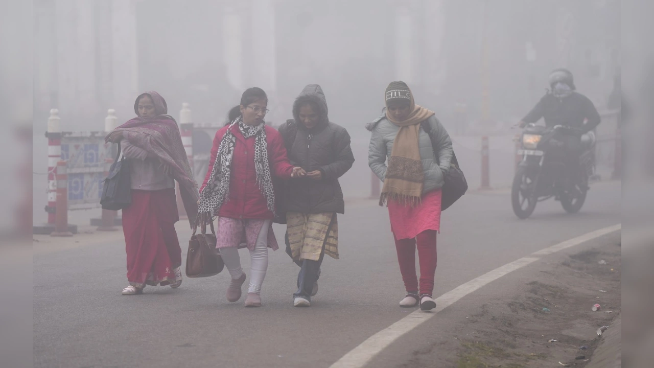 Bihar Weather Today: राज्य में ठंड का हाल हुआ बेहाल, कब मिलेगी ठंड से राहत? जानें IMD का ताजा अपडेट