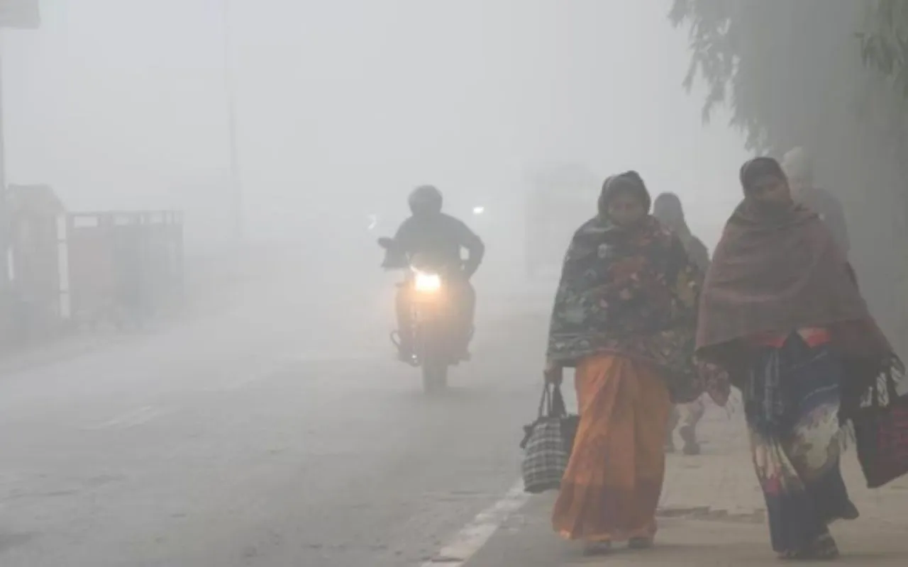 मौसम ने ली अचानक पलटी, बिहार में घने कोहरे का अलर्ट, जानें कहां- कहां है इसका असर