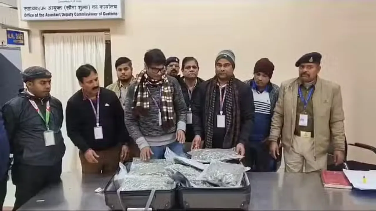 गया एयरपोर्ट पर कस्टम्स की बड़ी कार्रवाही,गांजा और चरस के साथ थाई महिला गिरफ्तार