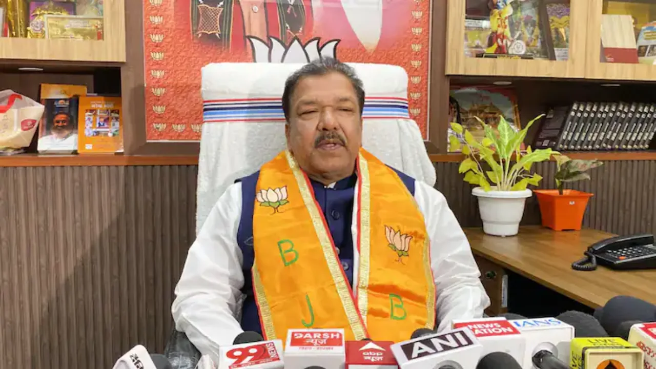 Dilip Jaiswal: “हिम्मत है तो…”, दिलीप जायसवाल ने हज की दी मिसाल, कांग्रेस पर साधा निशाना