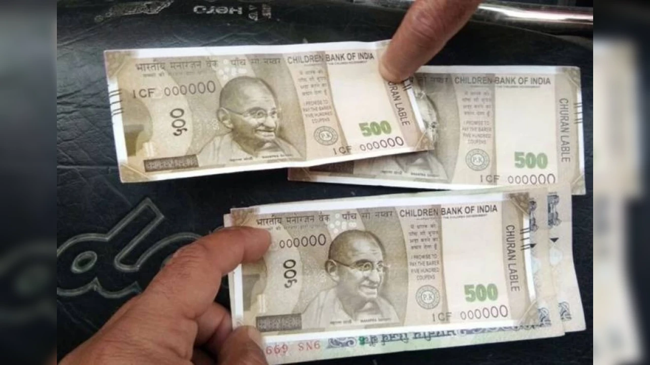 Fake Currency: बिहार में फैले 500 रुपये के नकली नोट, पुलिस ने जारी किया अलर्ट, जानें फेक नोटों को पहचानने के सरल तरीके