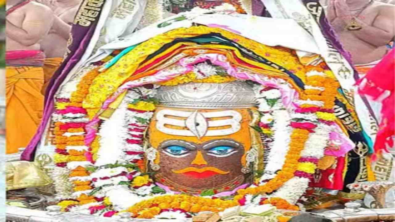 बाबा महाकाल की दिव्य भस्म आरती, नववर्ष पर अद्भुत श्रृंगार और मनमोहक दर्शन