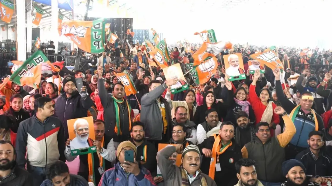 PM Modi Rally: दिल्ली चुनाव से पहले PM मोदी का बड़ा दांव! रोहिणी के जापानी पार्क में की रैली, AAP सरकार को BJP ने घेरा