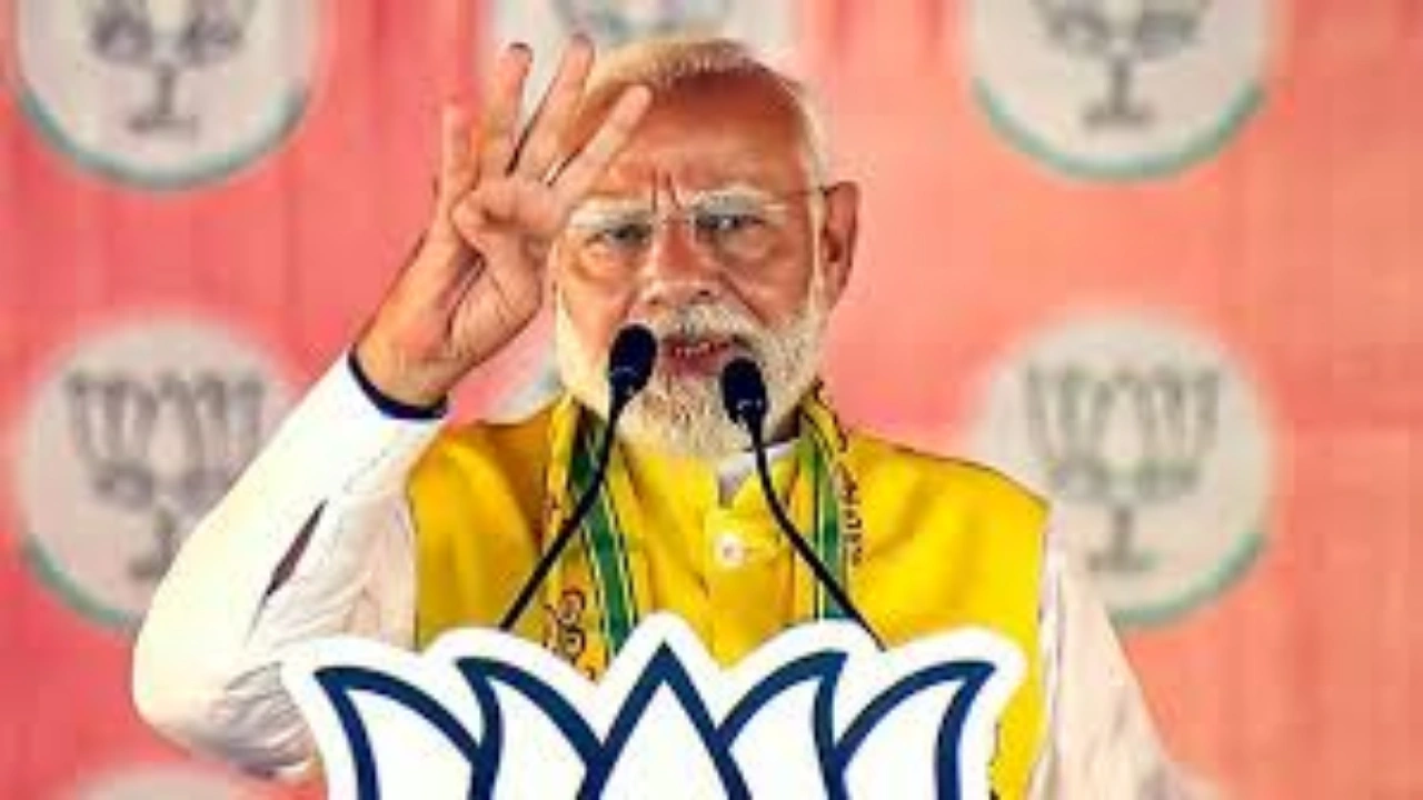 PM Modi Rally: PM मोदी की रैली पर तैयारियां पूरी! आज दिल्ली को मिलेगा 45 हजार करोड़ का तोहफा