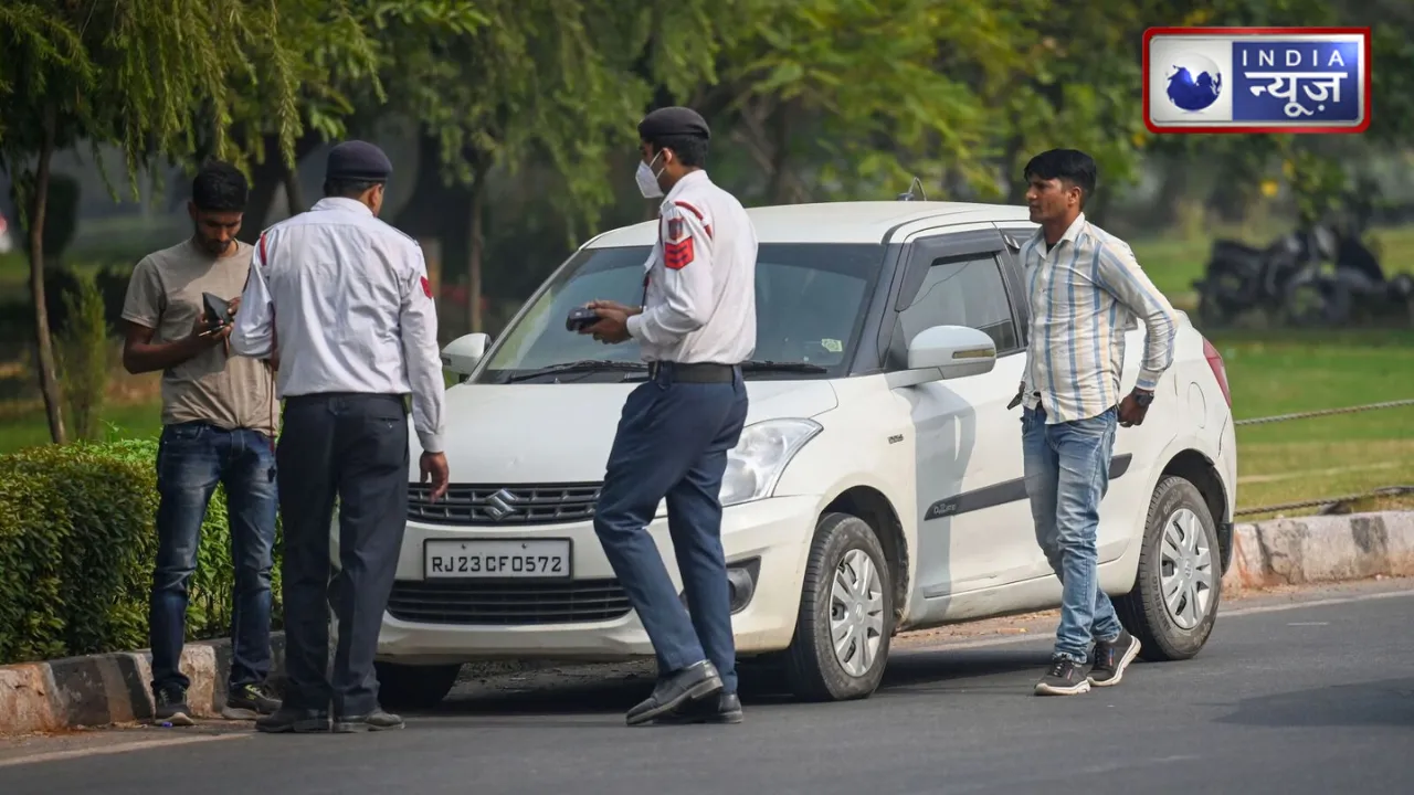 मां का मंगलसूत्र बेचकर ये बेचारा बेटा पहुंचा RTO दफ्तर, अधिकारियों की आखों में आ गए आंसू, 'कृष्ण' बनकर पलट दी 'सुदामा' की जिंदगी