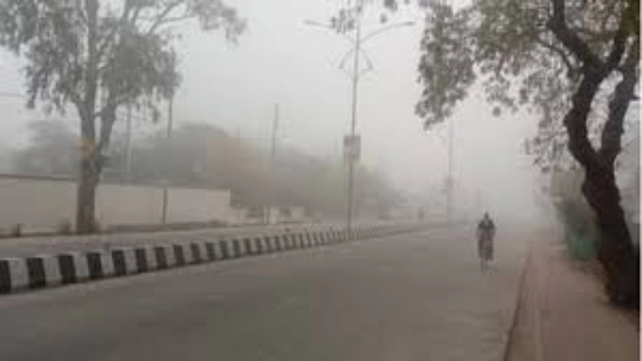 CG Weather News Today: गर्मी का शुरू हुआ आतंक, बारिश की संभावना हुई कम…देखे पूरी खबर