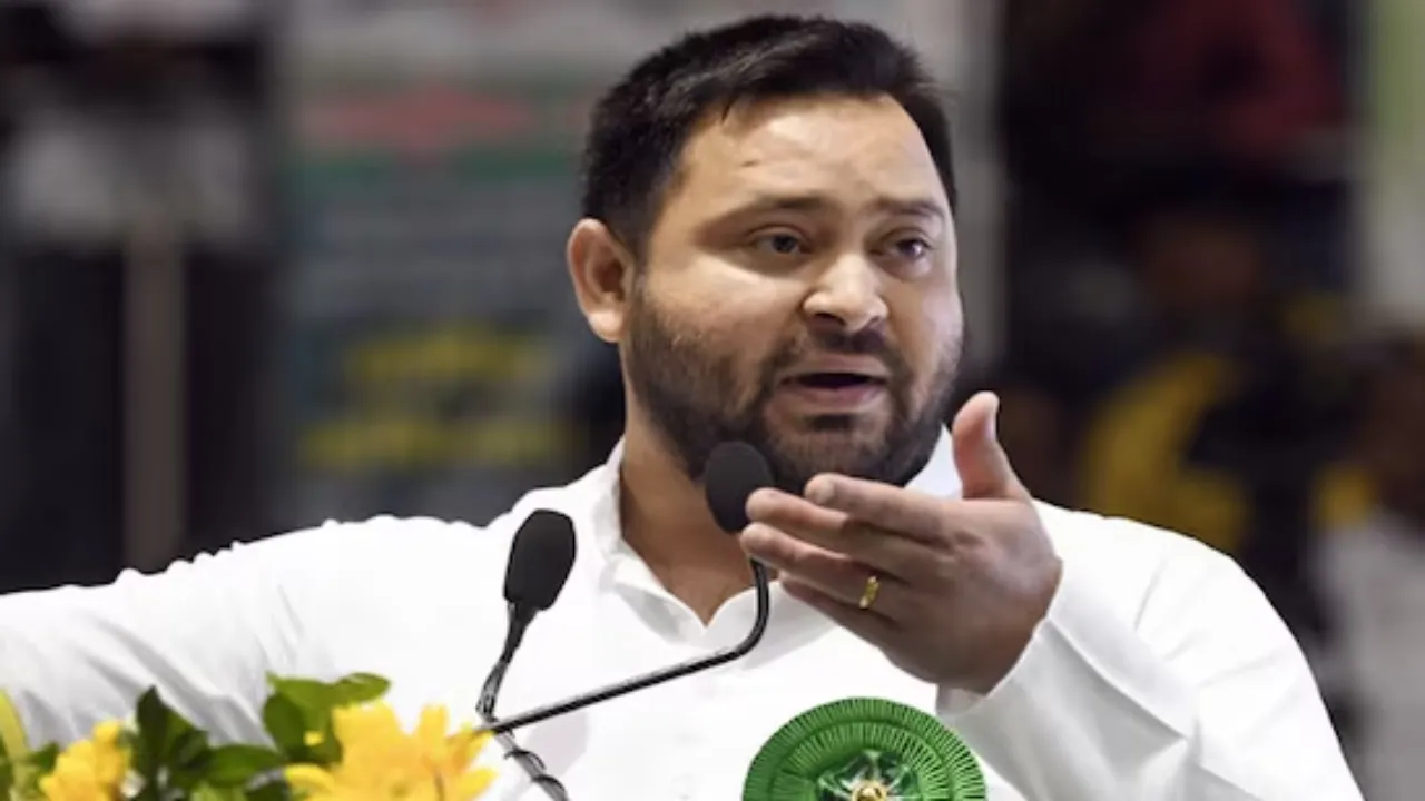 ‘अब आश्रम खोल लें नीतीश कुमार…’, ‘मुन्ना’ पर Tejashwi Yadav फिर बरसे, अब बिहार में मच के रहेगा बवाल!