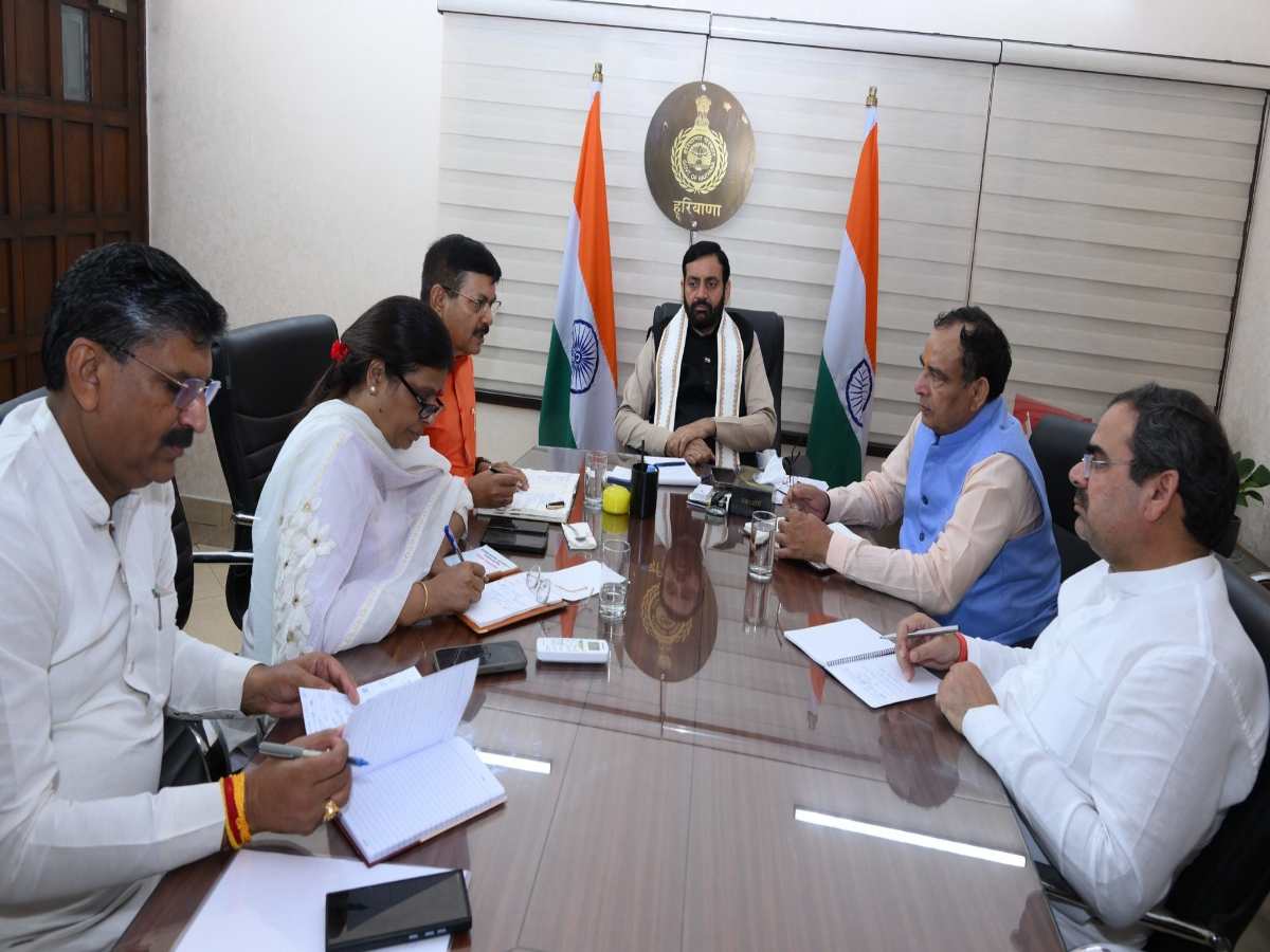 चंडीगढ़ में मुख्यमंत्री आवास पर हुई भाजपा की छोटी टोली की बैठक, सीएम सैनी के ‘हर जिले’ में होने वोले आगामी कार्यक्रमों पर हुई चर्चा