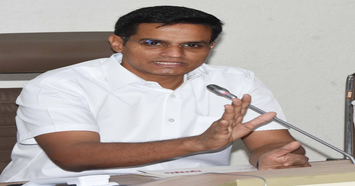 पेपर को लेकर तैयारी पूरी, हर शिफ्ट में 14 हजार परीक्षार्थी देंगे एग्जाम, 146 शटल बसों से परीक्षा केंद्रों तक पहुंचेंगे विद्यार्थी