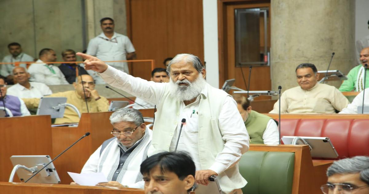 अनिल विज बोले- यह सही है कि विपक्ष को बोलने का अधिकार है, लेकिन विपक्ष को सुनने का भी मादा रखना चाहिए, इतिहास गवाह है कि भगौडों के सारे अधिकार छीन लिए जाते हैं’