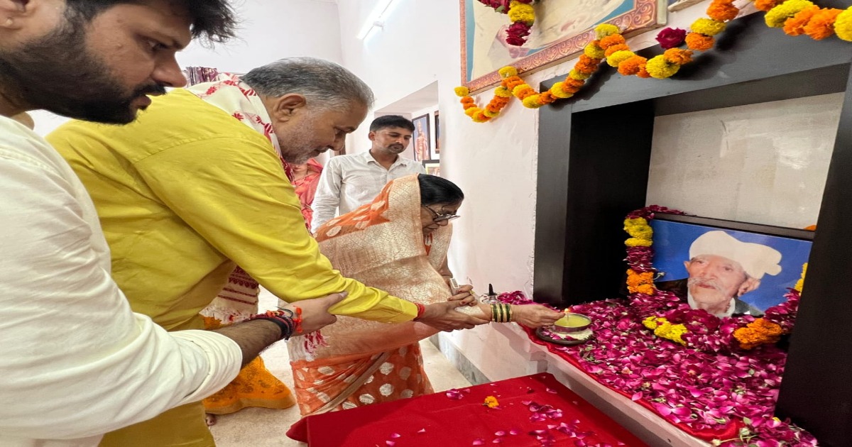 पूर्व शिक्षा मंत्री प्रो रामबिलास शर्मा ने पं. जयराम शर्मा की 17वीं पुण्यतिथि पर किया नमन, बोले- उन्हीं के संस्कारों और मार्गदर्शन की बदौलत पांच बार क्षेत्र की सेवा करने का मौका मिला