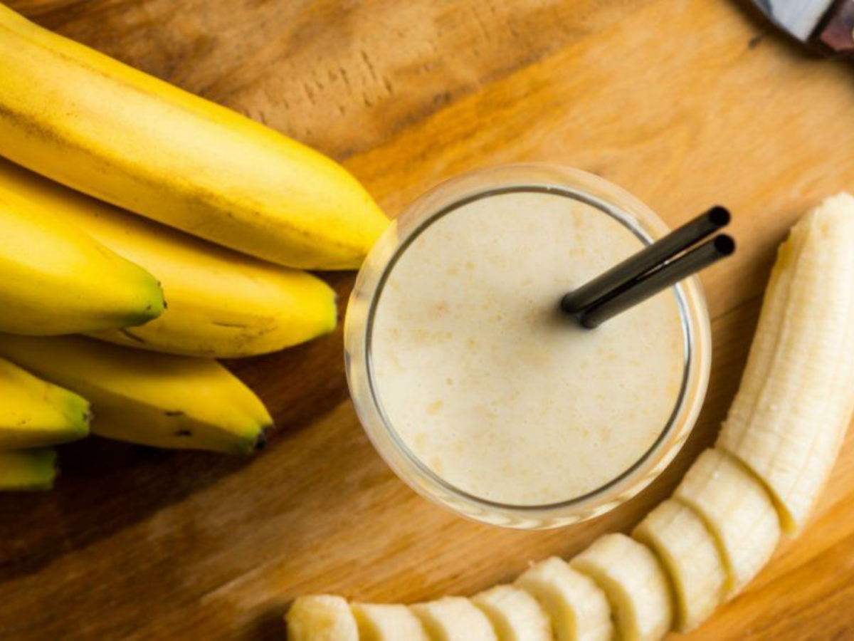 केला खाने का सही समय क्या है और क्यों इसे वर्कआउट से पहले खाना चाहिए? जानिए आयुर्वेदिक और साइंस की राय