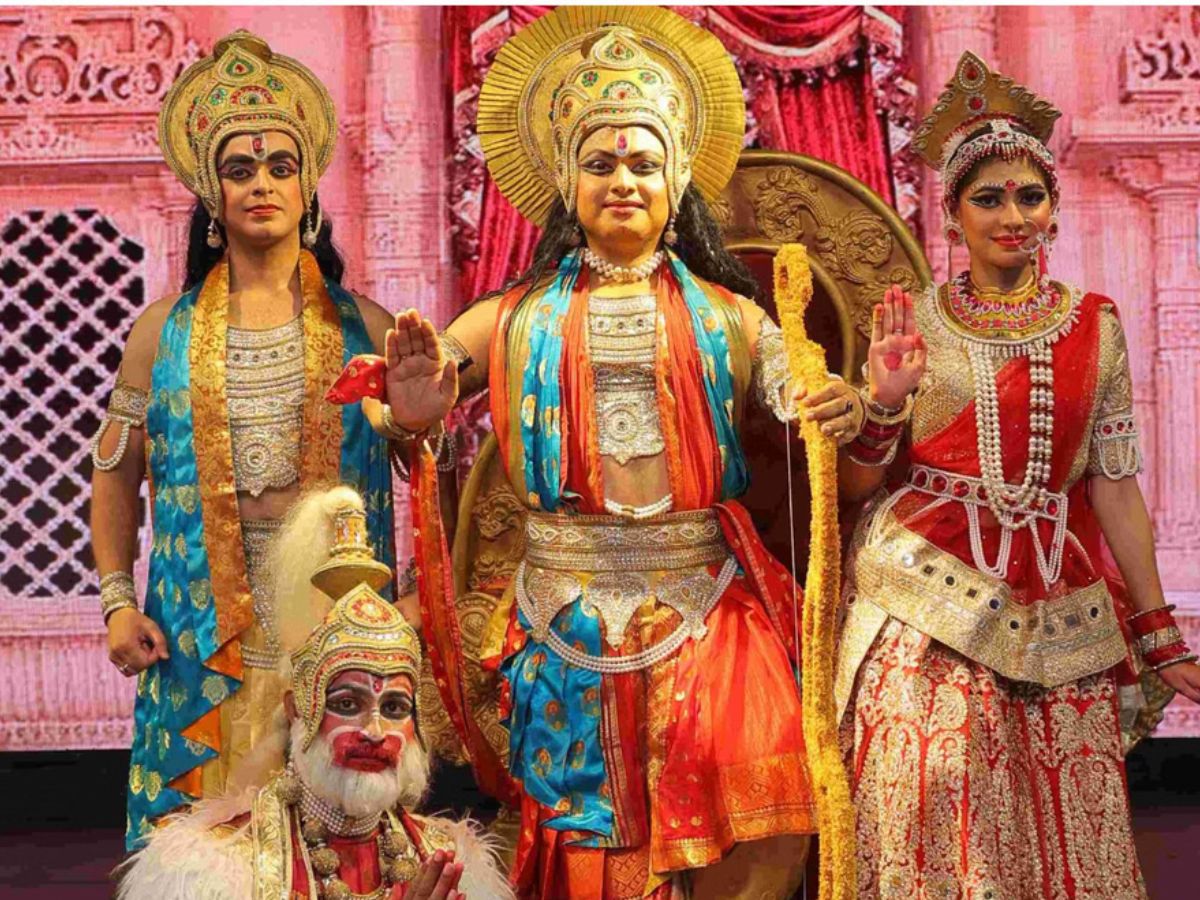 Dussehra 2025: तीन घंटे में देखे पूरी Ramayan! देखे दिल्ली में होने वाली सबसे खास ब्रॉडवे रामलील - Gallery Image