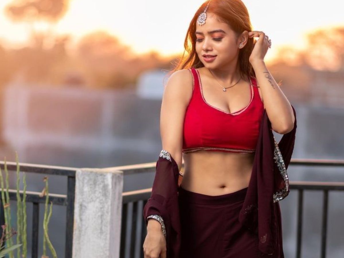 Rise and Fall: पवन सिंह के आउट होते ही Manisha Rani ने मारा मौके पर चौका, Dhanashree Verma की निकाली हेकड़ी - Gallery Image