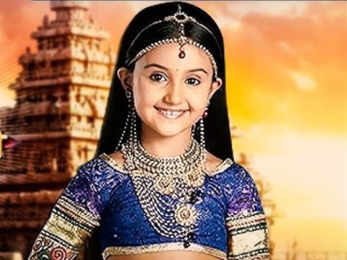 बाल कलाकार से लेकर डिजिटल स्टार तक का सफ़र तह करने वाली Ashnoor Kaur ना सिर्फ़ चमकी बड़े बड़े पर्दे पर बल्कि बनी फ़ैंस फेवरेट भी - Gallery Image