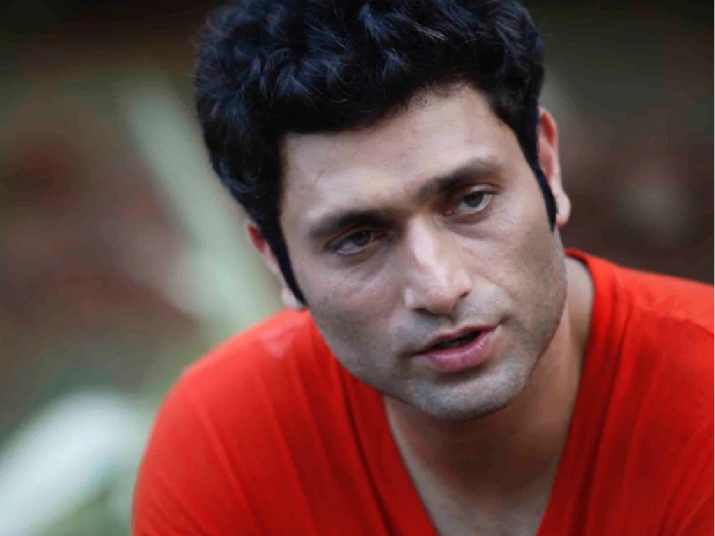 Shiney Ahuja in prison - Photo Gallery