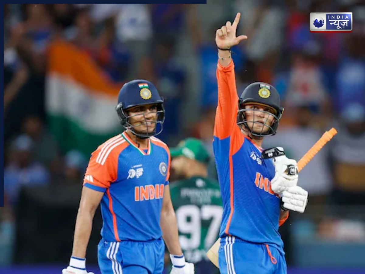 ASIA CUP 2025: अभिषेक शर्मा ने बांग्लादेश के खिलाफ ठोकी तूफानी फिफ्टी, तोड़ डाला युवराज सिंह का खास रिकॉर्ड