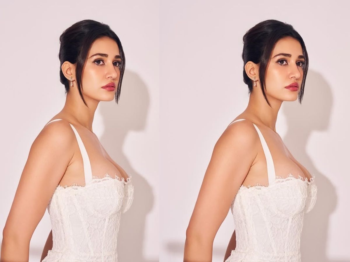 बॉलीवुड हसीना ने दिए ऐसे-ऐसे Sexy पोज, तस्वीरें देख मर्दों के मुंह से टपक पड़ी लार! - Gallery Image