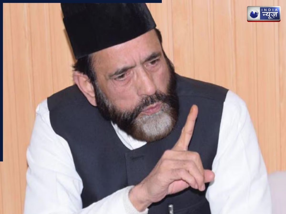 अकबरुद्दीन का भी बाप निकला ये शख्स! CM Yogi को कर डाला चैलेंज; बोले-अगर सड़क पर आ गए मुसलमान तो…