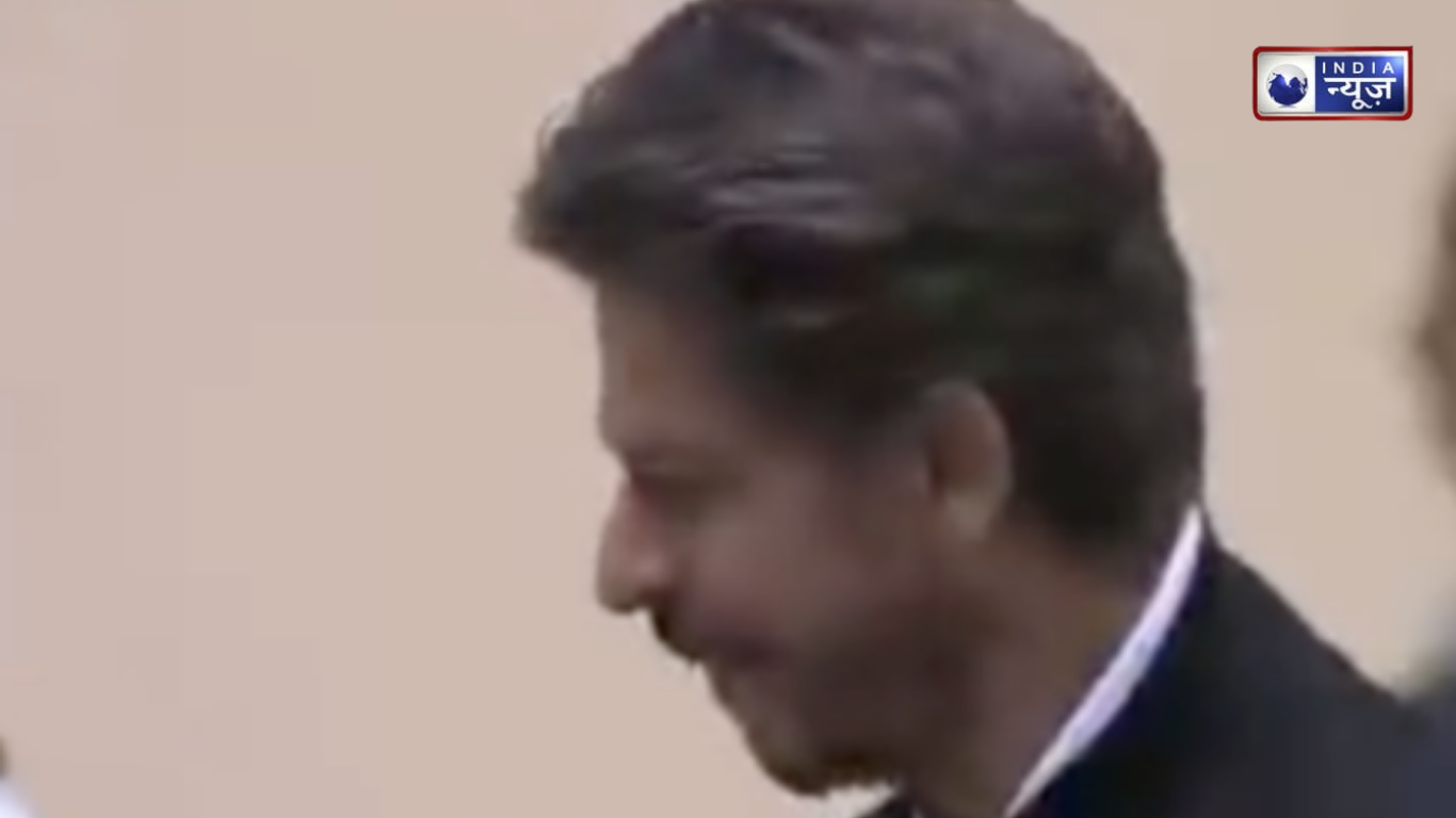 71st National Award: फ्लाइंग किस के साथ की एंट्री! किंग खान को 30 साल के करियर में मिला पहला नेशनल अवार्ड