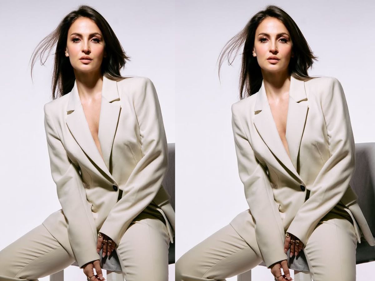 Elli AvrRam की स्लिज़्ज़ी अदाओं से भरी हॉट तस्वीरें, जो हर फ्रेम में लगाती है आग - Gallery Image