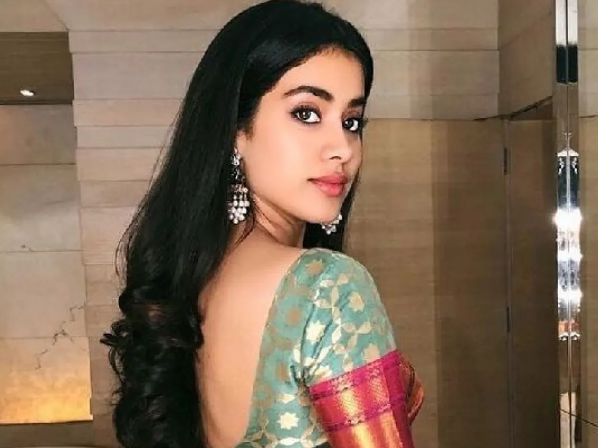 jhanvi Kapoor - Photo Gallery
