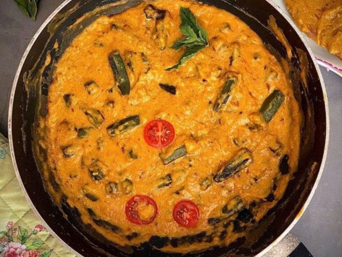 Ladyfinger Curry - Photo Gallery