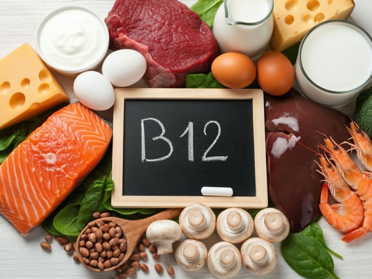 क्या आप भी बार बार गैस, जलन और थाकन जैसे दिक्कतों से जूझ रहे है? तो इसकी वजह हो सकती है Vitamin B12 की कमी