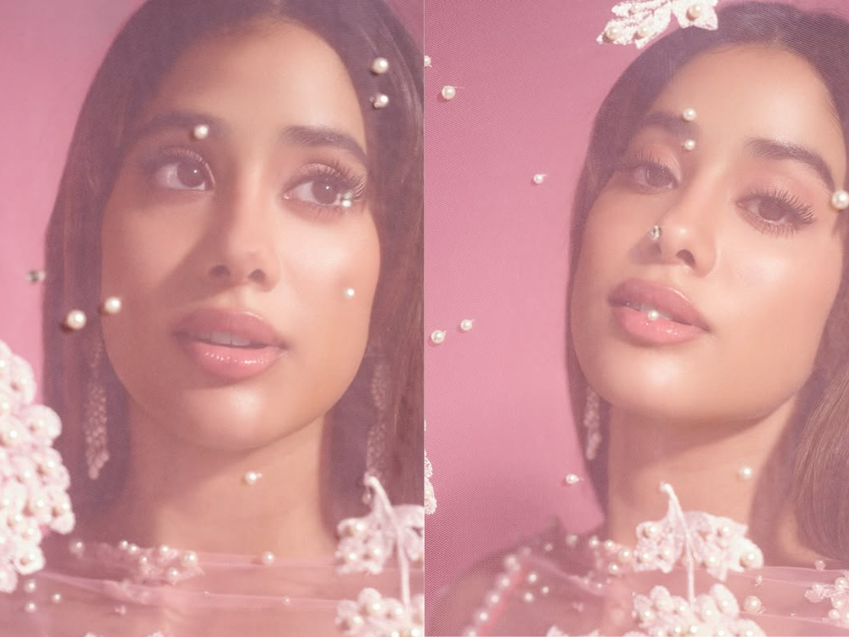 किसी परी से कम नहीं लग रही ‘तुलसी कुमारी’, Janhvi Kapoor ने देसी अवतार में फैन्स को किया घायल, देखें तस्वीरें - Gallery Image