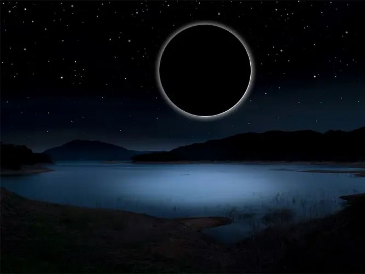 सर्वपितृ अमावस्या पर गंगा स्नान का है बेहद खास महत्व, क्या कहती हैं धार्मिक मान्यताएं; जाने यहां - Gallery Image