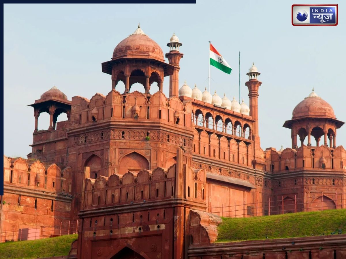 लाल नहीं तो किस रंग का था Lal Quila? मुगलों ने कुछ ऐसा बनवाया था ‘दिल्ली का महल’