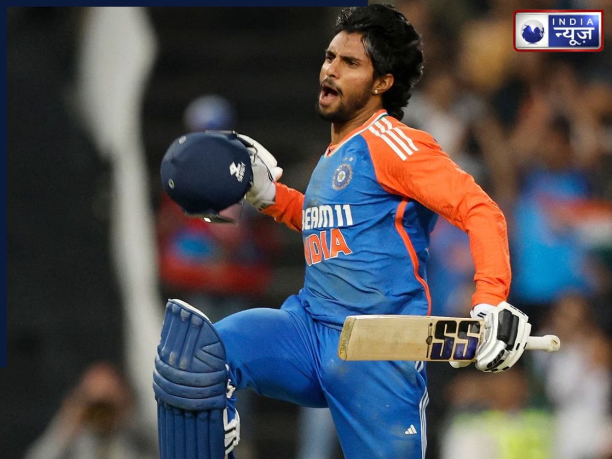 ‘हथौड़ा का बेटा’  हुआ फेल तो इलेक्ट्रिशन के लड़के ने कर दिया ‘विस्फोट’, पाकिस्तान में हड़कंप