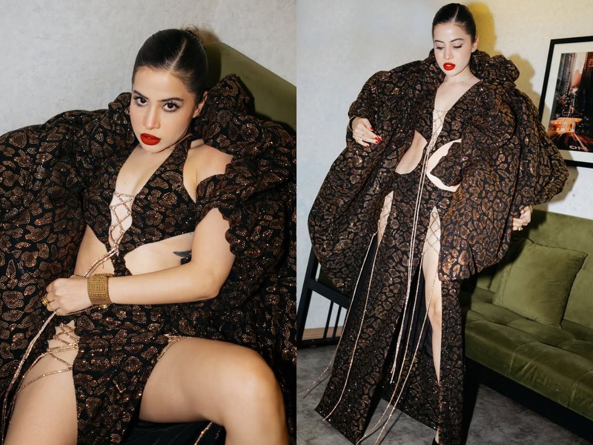 Urfis royal style in blackbrown heavy gown - Photo Gallery