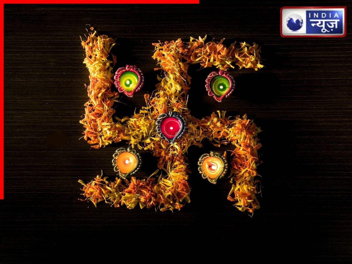 Dhanteras पर इन चीजों का खरीदना होता है शुभ, मां लक्ष्मी की बरसेगी अपार कृपा, जल्द नोट कर लें लिस्ट