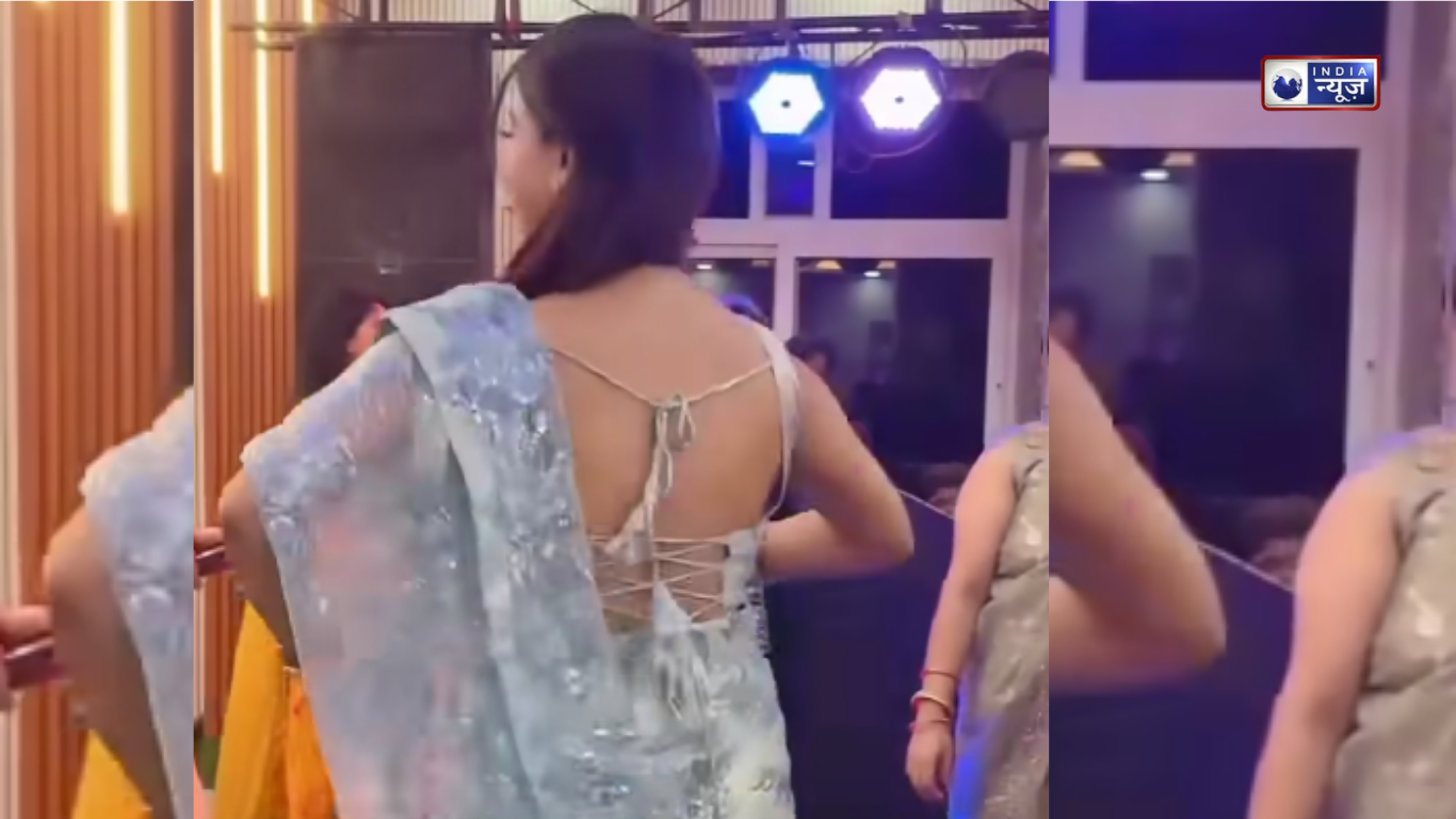 Sexy Bhabhi dance: डोरी वाला ब्लाउज पहन भाभी ने ढाया कहर, मू्व्स देख लोग बोले-“शादीशुदा मर्दों की ख्वाहिश बन गई ये!”