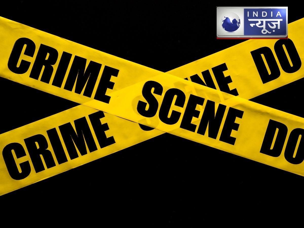 बाथरुम की लाइट ने झकझोर कर रख दी महिला की जिंदगी, मकान मलिक ने प्राइवेसी से खेला ऐसा खौफनाक खेल