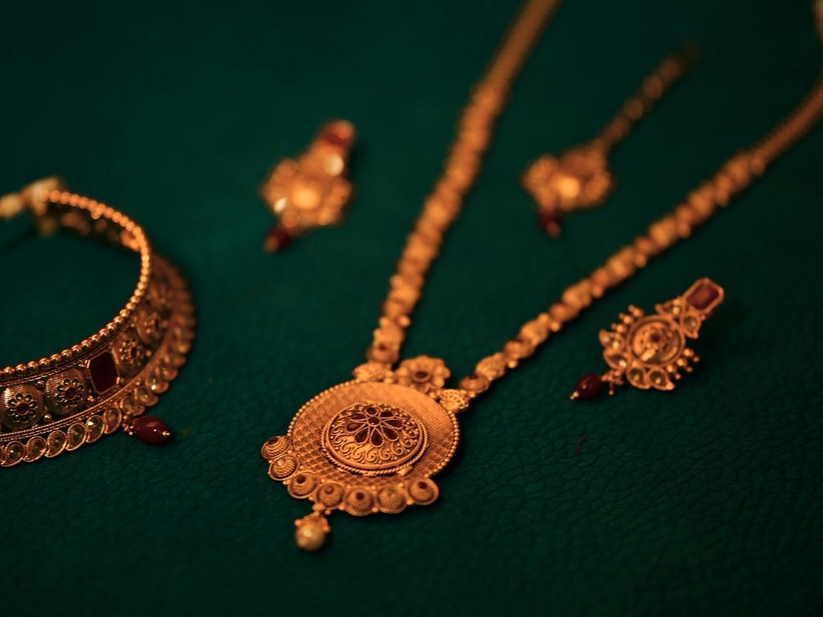 क्य सोना खरीदने का सपना रह जाएगा अधूरा?  बढ़ते दामों ने निकली मिडिल क्लास की हवा