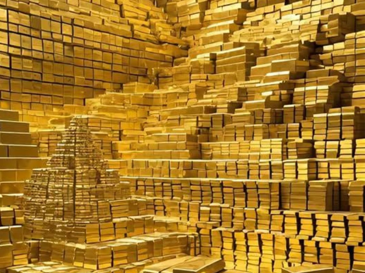 सोने के दामों ने तोड़े रिकॉर्ड, त्योहार और शादी के सीजन में सोना हुआ महंगा!