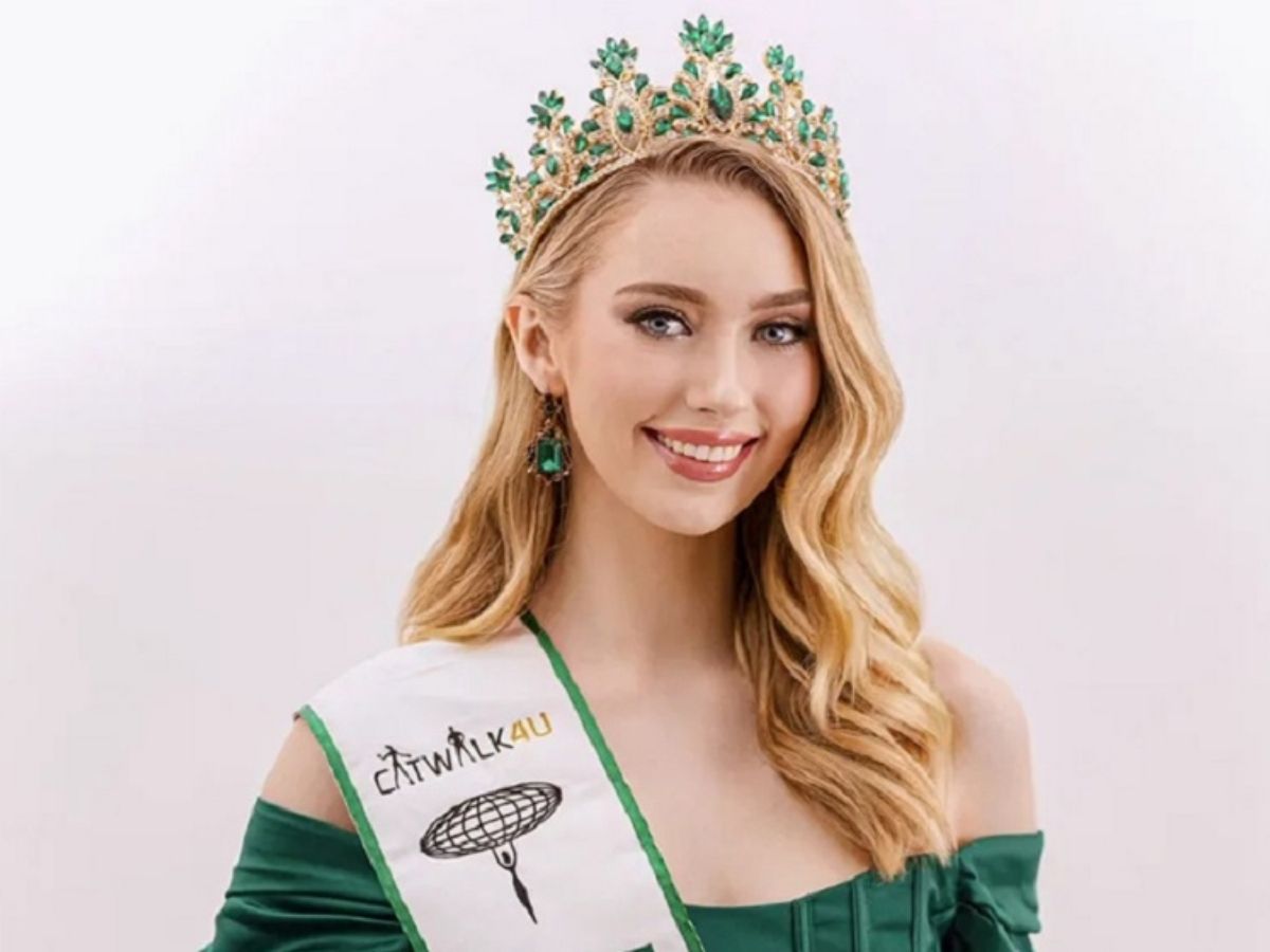 Miss International 2025: कैटालिना ड्यूक बनी मिस इंटरनेशनल 2025! भारत की रूश सिंधू ने भी रचा इतिहास, जानिए पिछली इन 10 ब्यूटी क्वीन के भी बारें में - Gallery Image