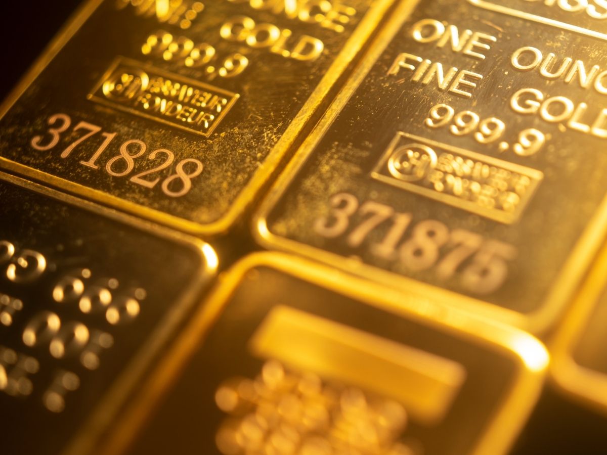 Gold Buyers के लिए बढ़िया खबर! सोने के गिरे जानें रेट