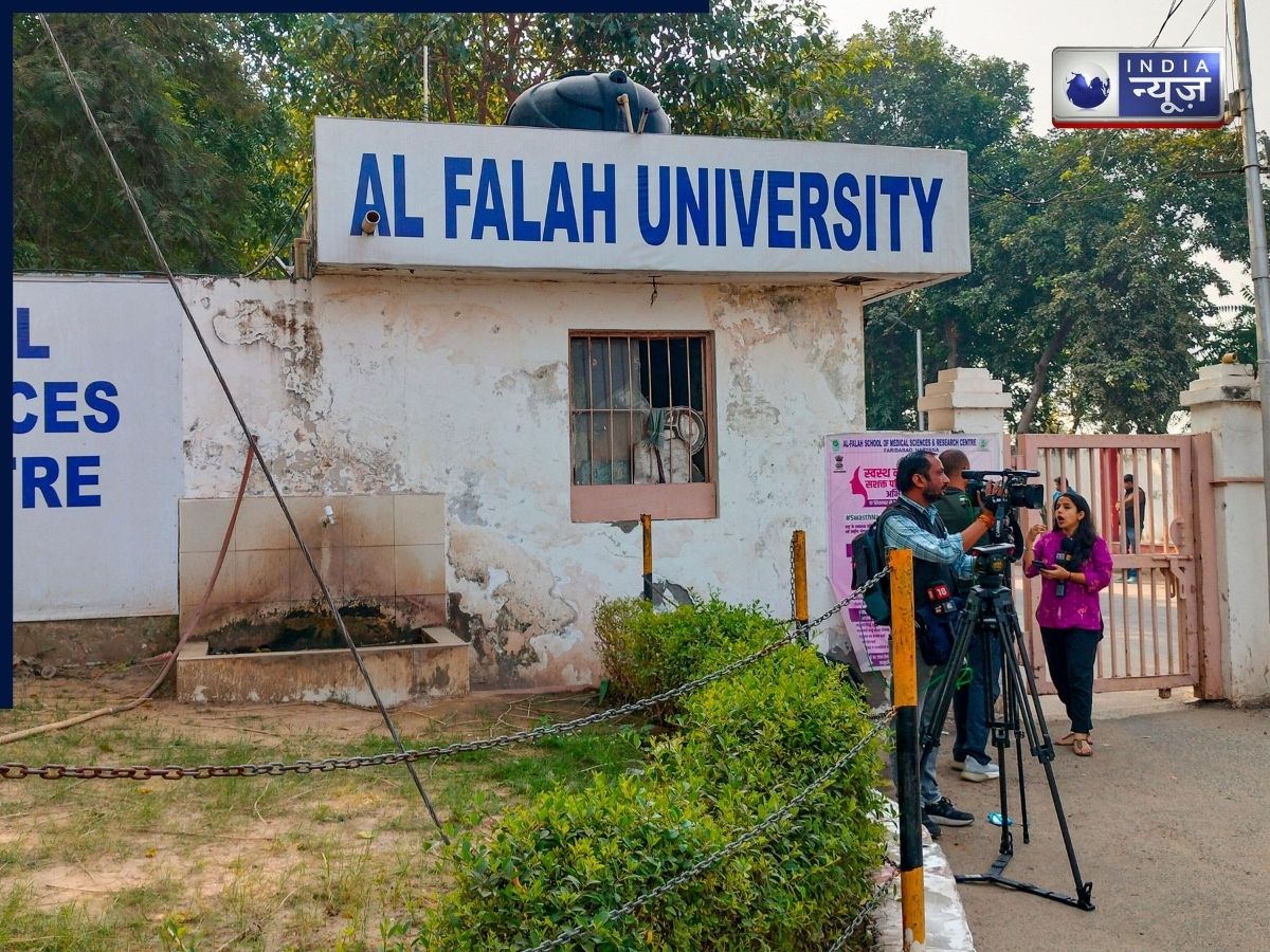 ‘कश्मीरी छात्रों के लिए…’, मोबाइल विक्रेता साबिर ने Al Falah अस्पताल के डॉक्टर के बारे में किया सनसनीखेज खुलासा