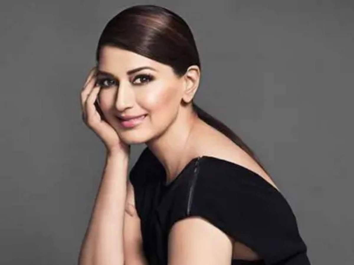 Sonali Bendre was married to filmmaker Goldie Behl - Photo Gallery