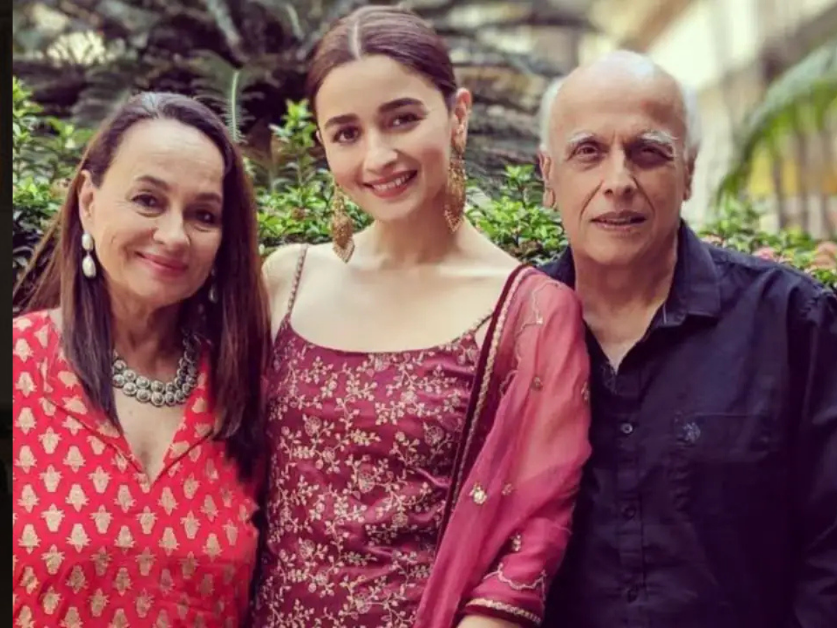 Soni Razdan was married to famous filmmaker Mahesh Bhatt. - Photo Gallery