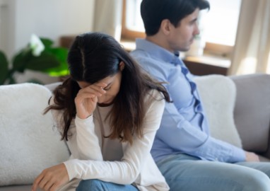 To argue or fight - Photo Gallery