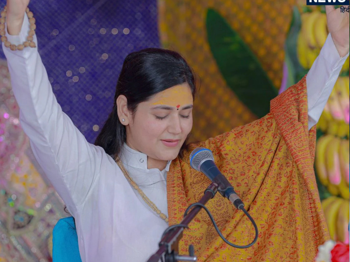 Famous Katha Vachak Nidhi Saraswat - Photo Gallery