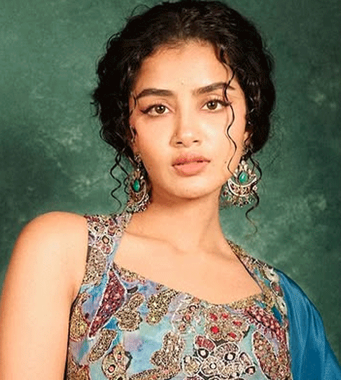 Annu Aggarwal - Photo Gallery